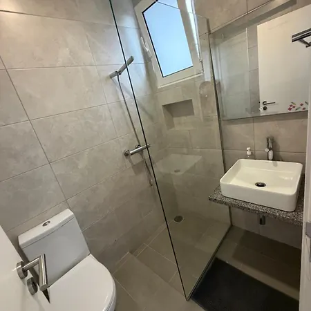 Fernandes 1 Apartment *