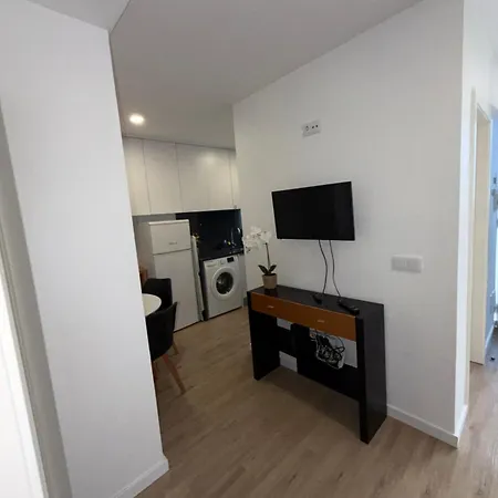 Apartment Fernandes 1 *
